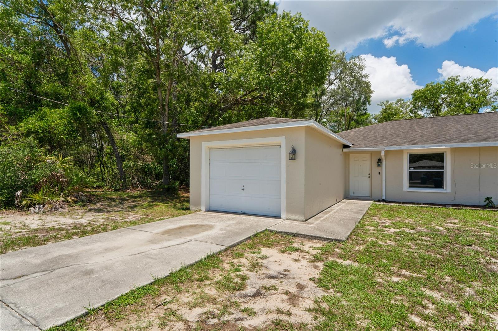 SPRING HILL - Residential Income