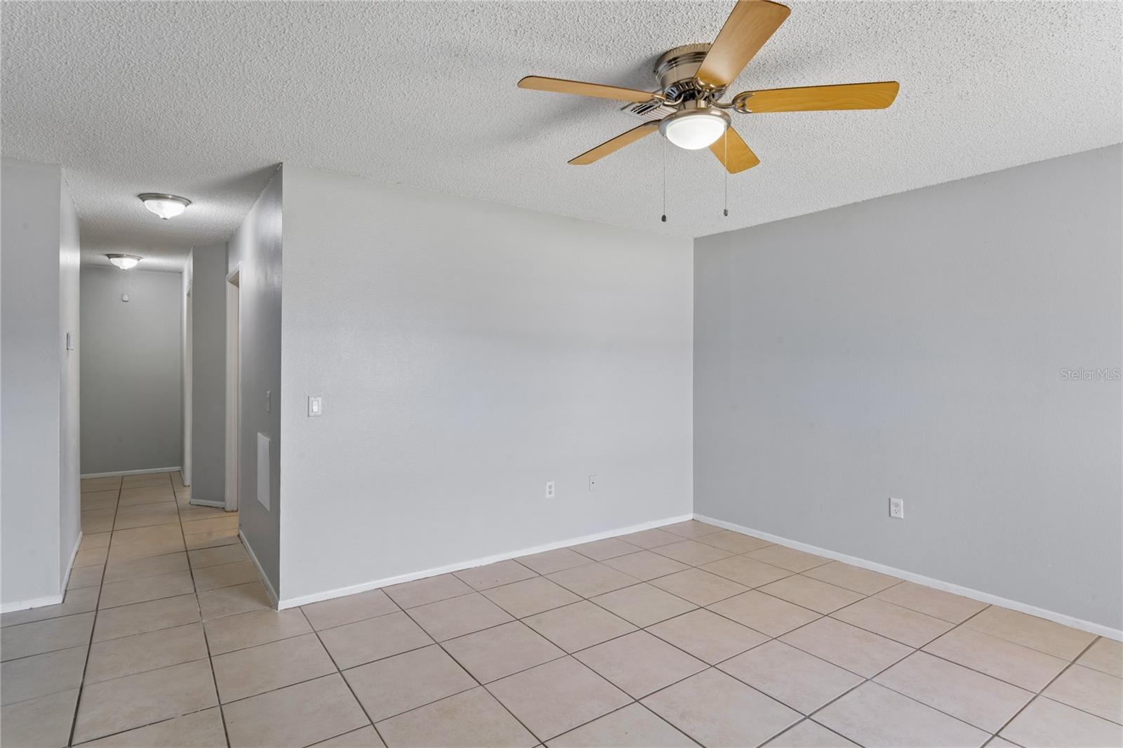 SPRING HILL - Residential Income