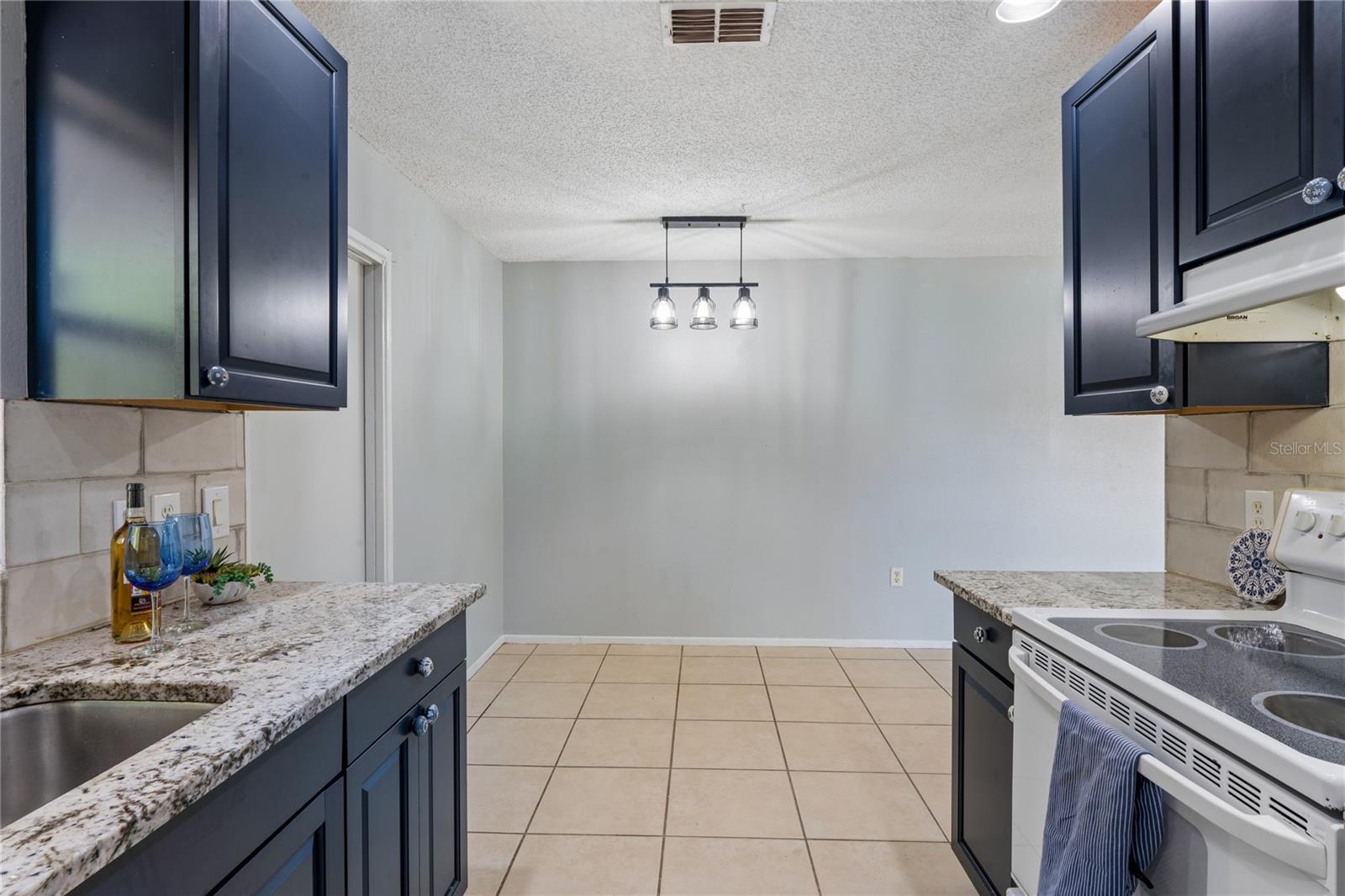 SPRING HILL - Residential Income
