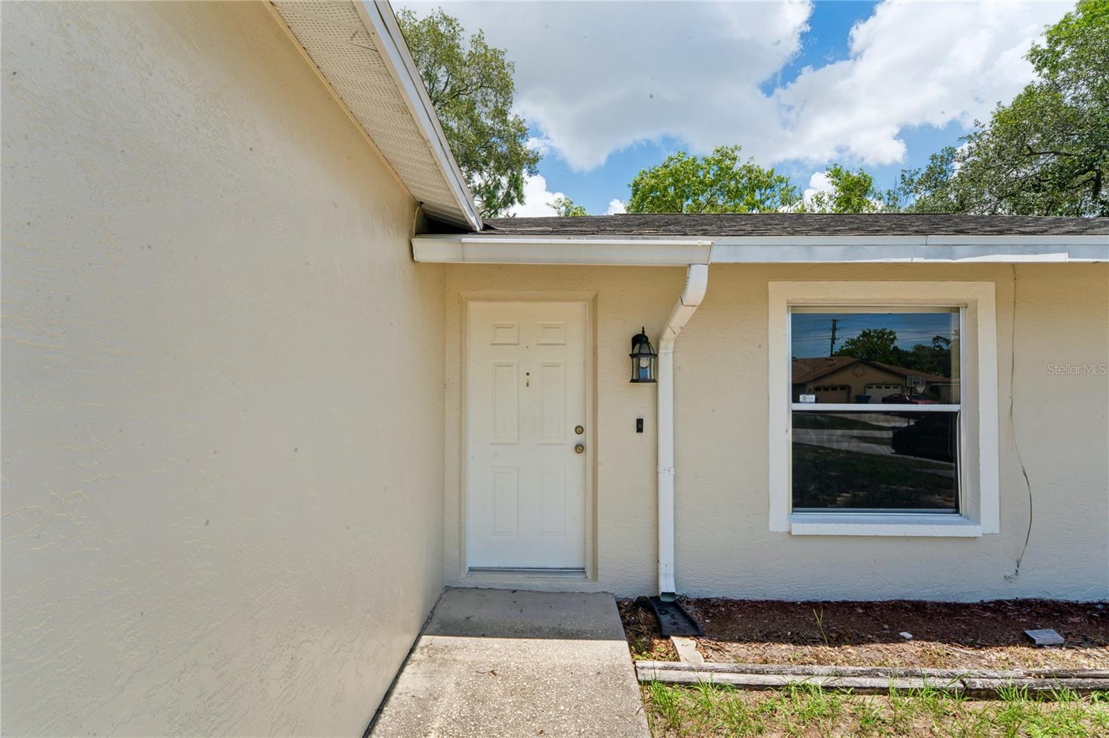 SPRING HILL - Residential Income