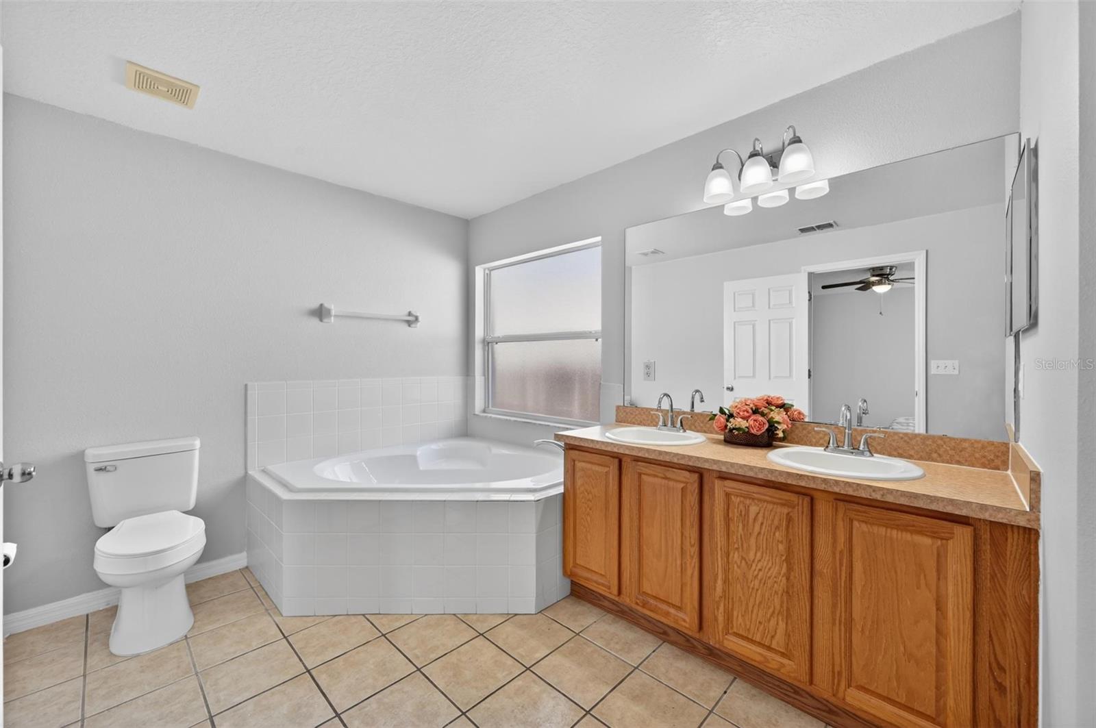 GROVELAND LEXINGTON VILLAGE PH I - Residential