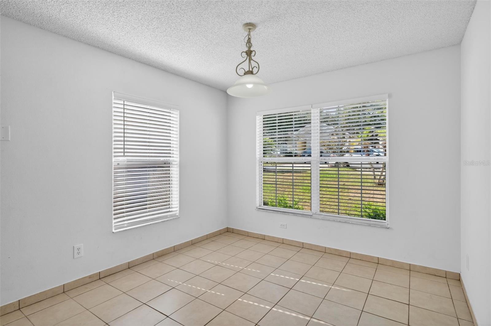 GROVELAND LEXINGTON VILLAGE PH I - Residential