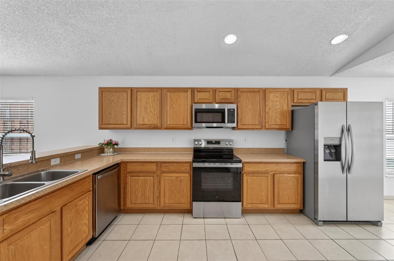 GROVELAND LEXINGTON VILLAGE PH I - Residential