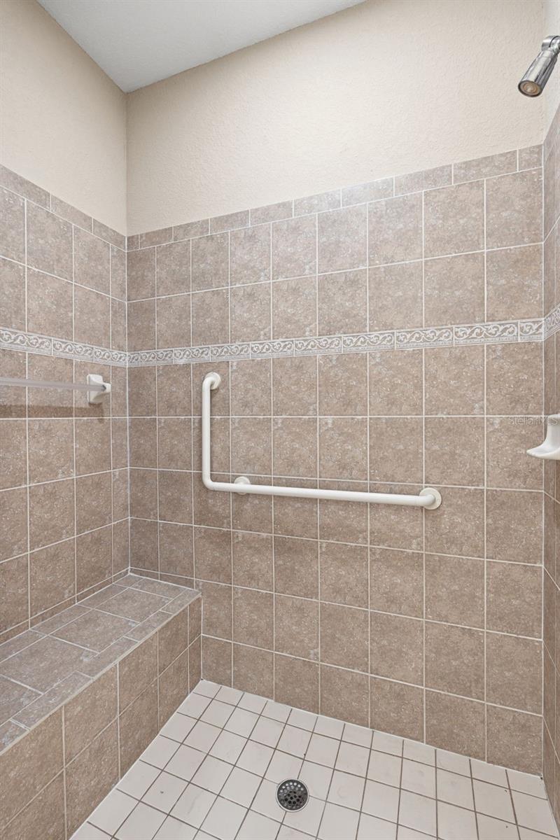 PARK PLACE ESTATES - Residential