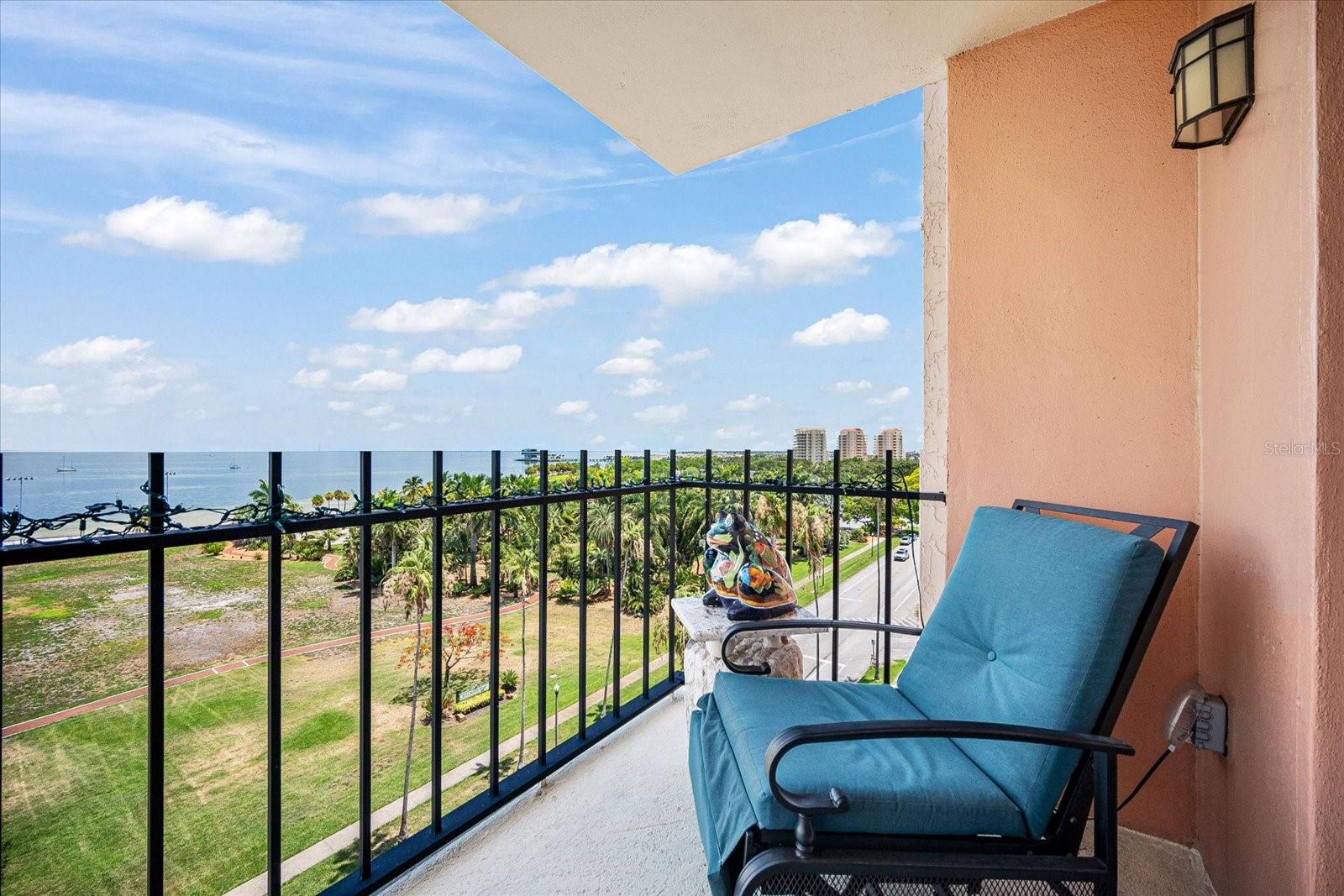 NORTH SHORE NORMANDY CONDO - Residential