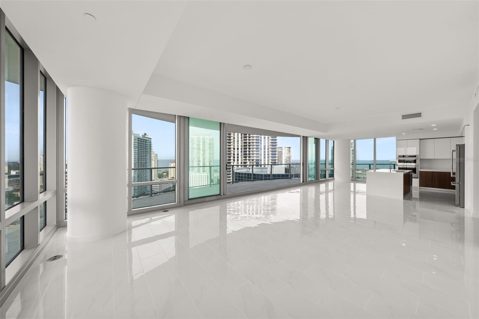 400 CENTRAL - Residential
