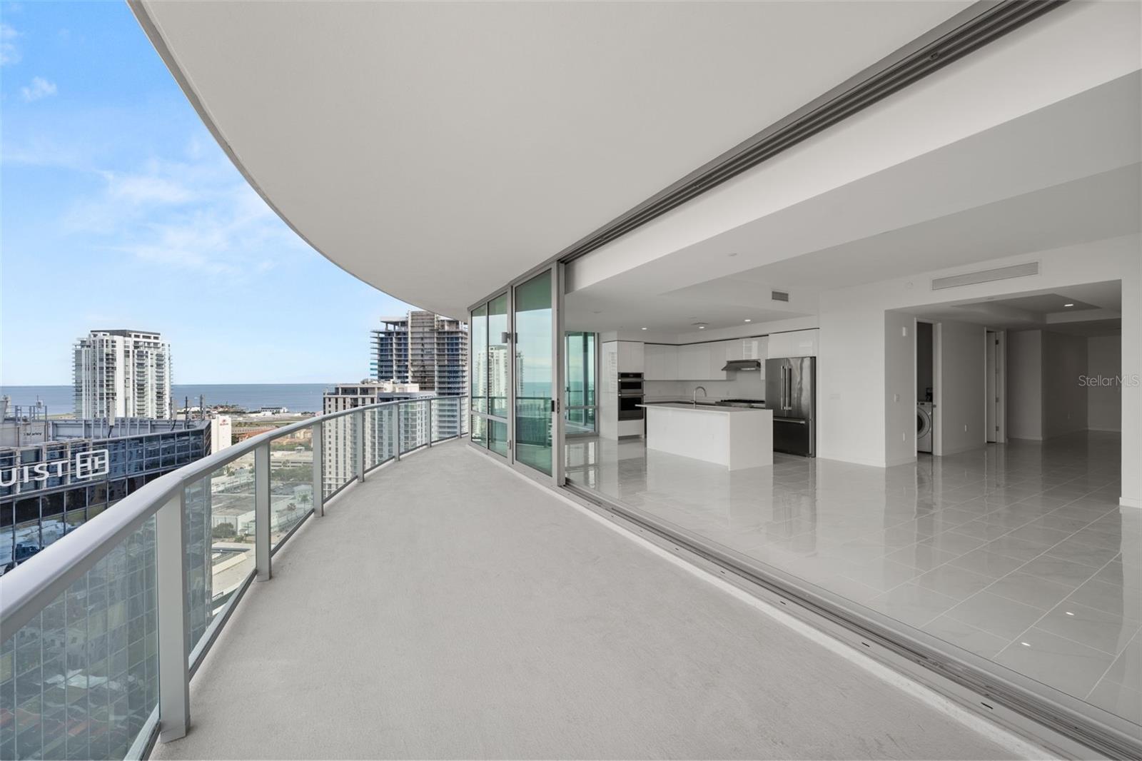 400 CENTRAL - Residential