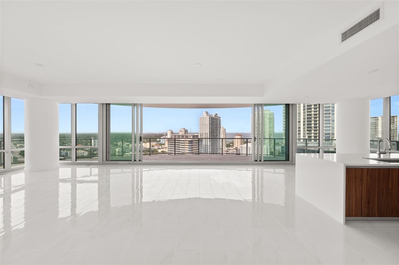 400 CENTRAL - Residential