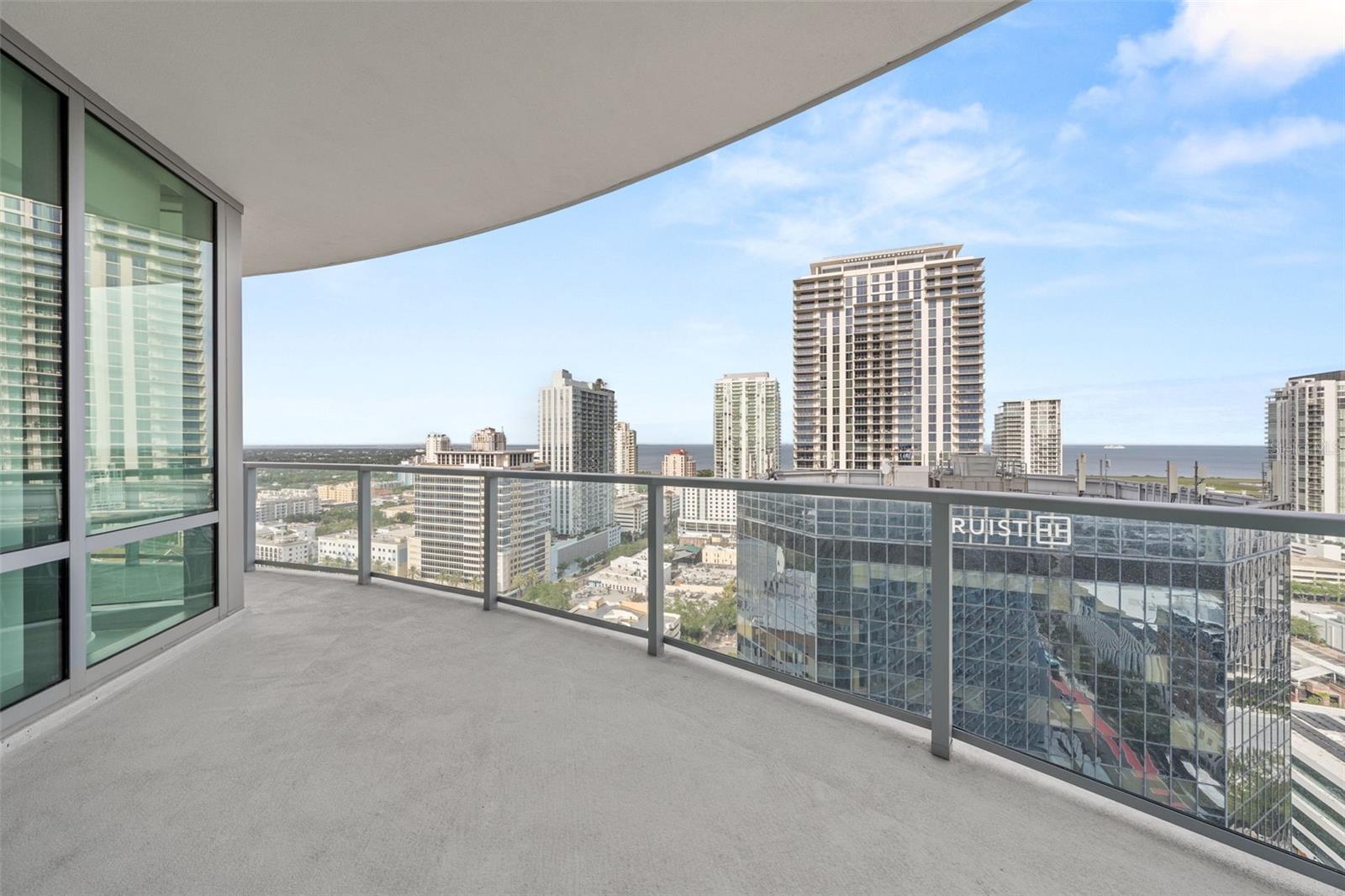 400 CENTRAL - Residential