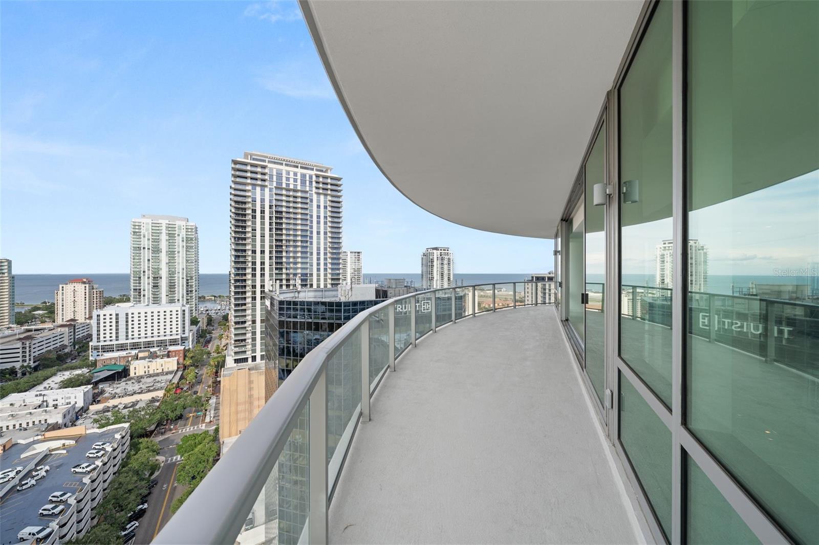 400 CENTRAL - Residential