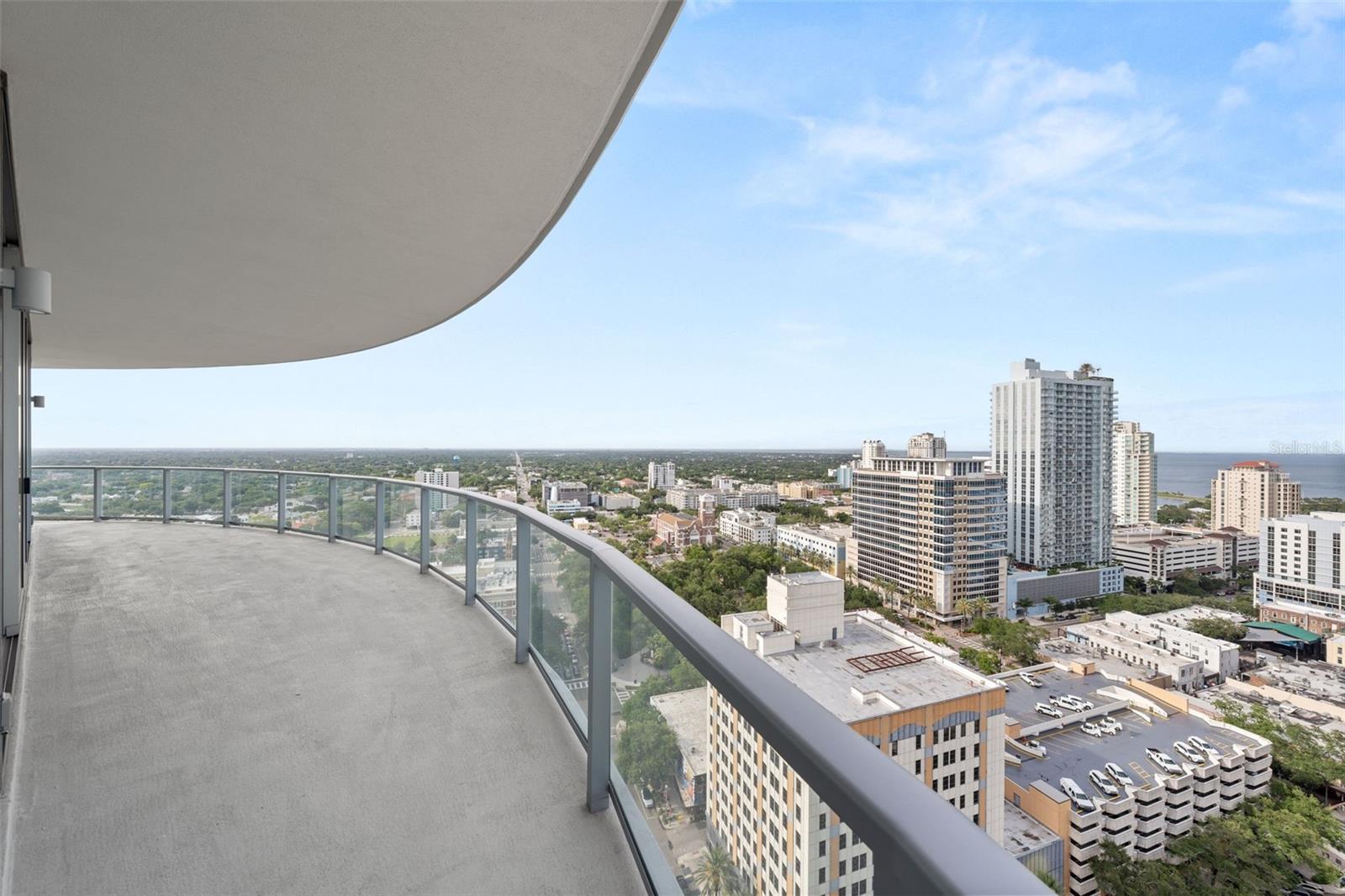 400 CENTRAL - Residential