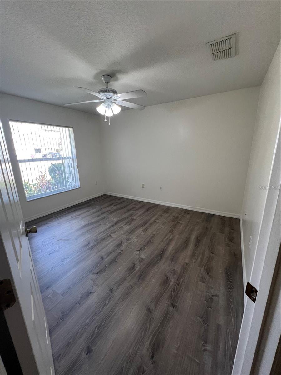 MAGNOLIA GLEN - Residential Lease