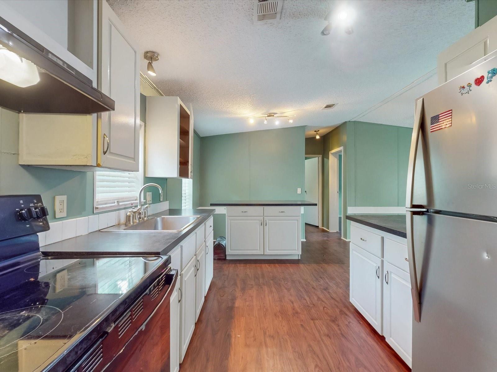 EAGLE NEST - Residential