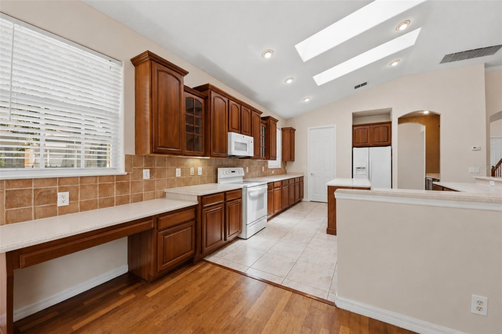 ESTATES AT SUMMER LAKES CYPRESS - Residential