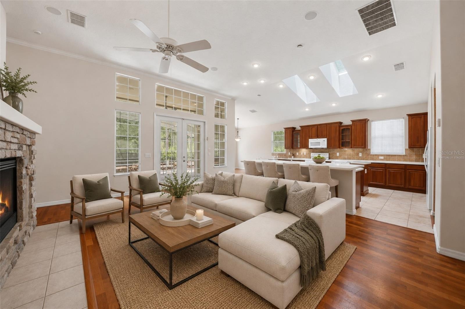 ESTATES AT SUMMER LAKES CYPRESS - Residential