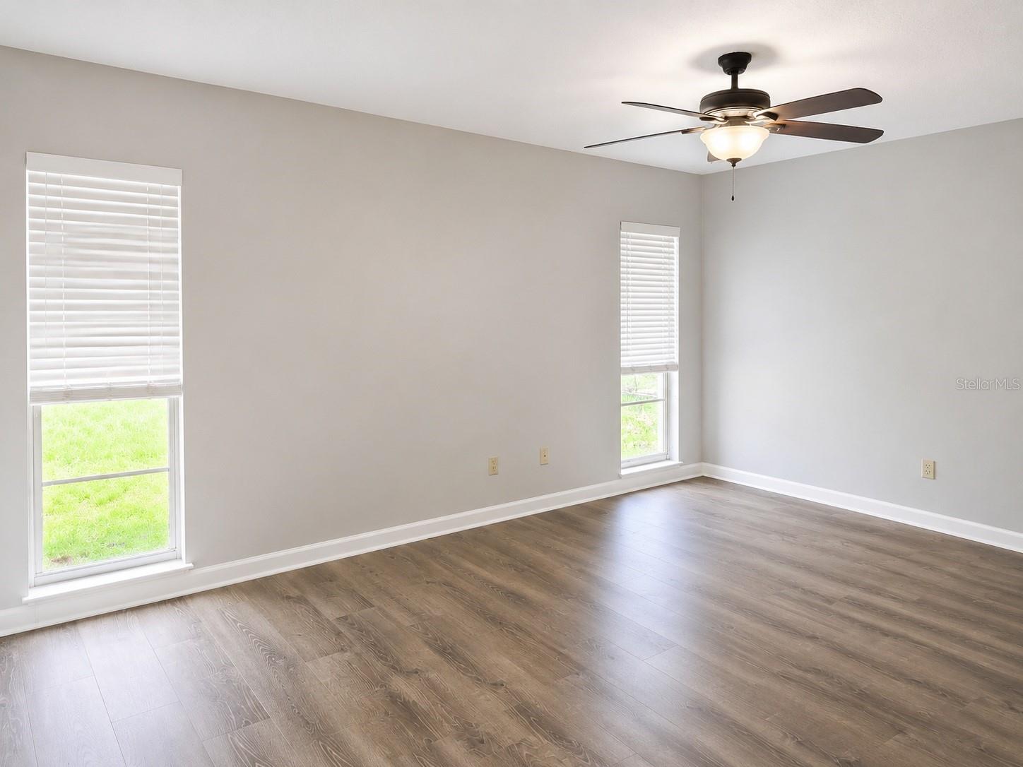 NORTHDALE SEC E UNIT 5 - Residential Lease