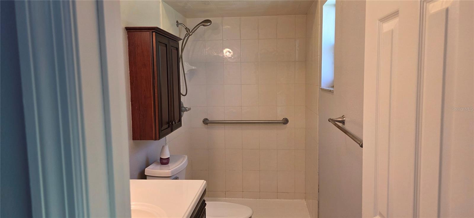 NORTHDALE SEC E UNIT 5 - Residential Lease