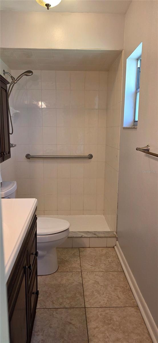 NORTHDALE SEC E UNIT 5 - Residential Lease