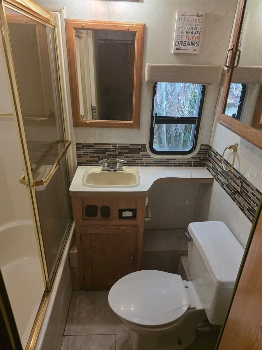 YOGI BEARS JELLYSTONE PARK CONDO 02A - Residential