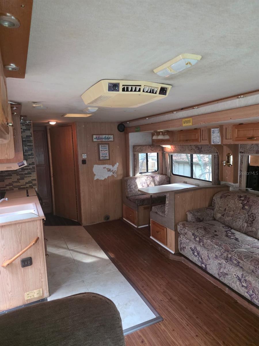 YOGI BEARS JELLYSTONE PARK CONDO 02A - Residential