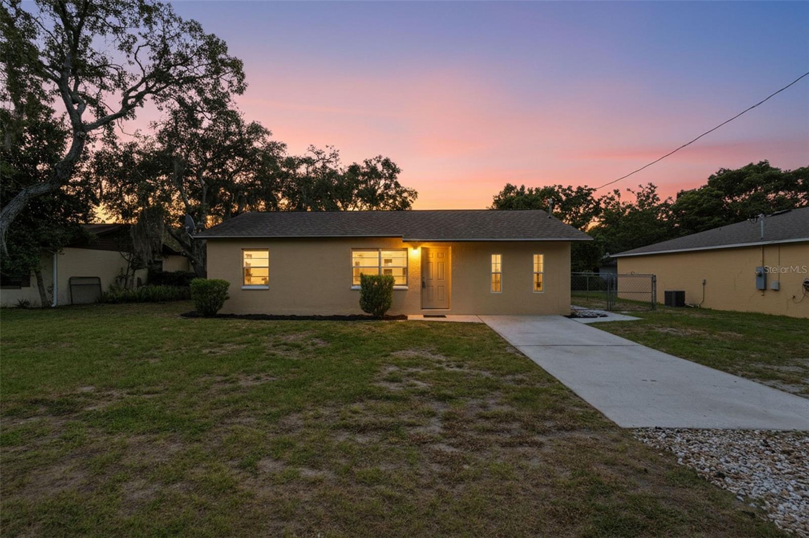 WEEKI WACHEE WOODLANDS - Residential