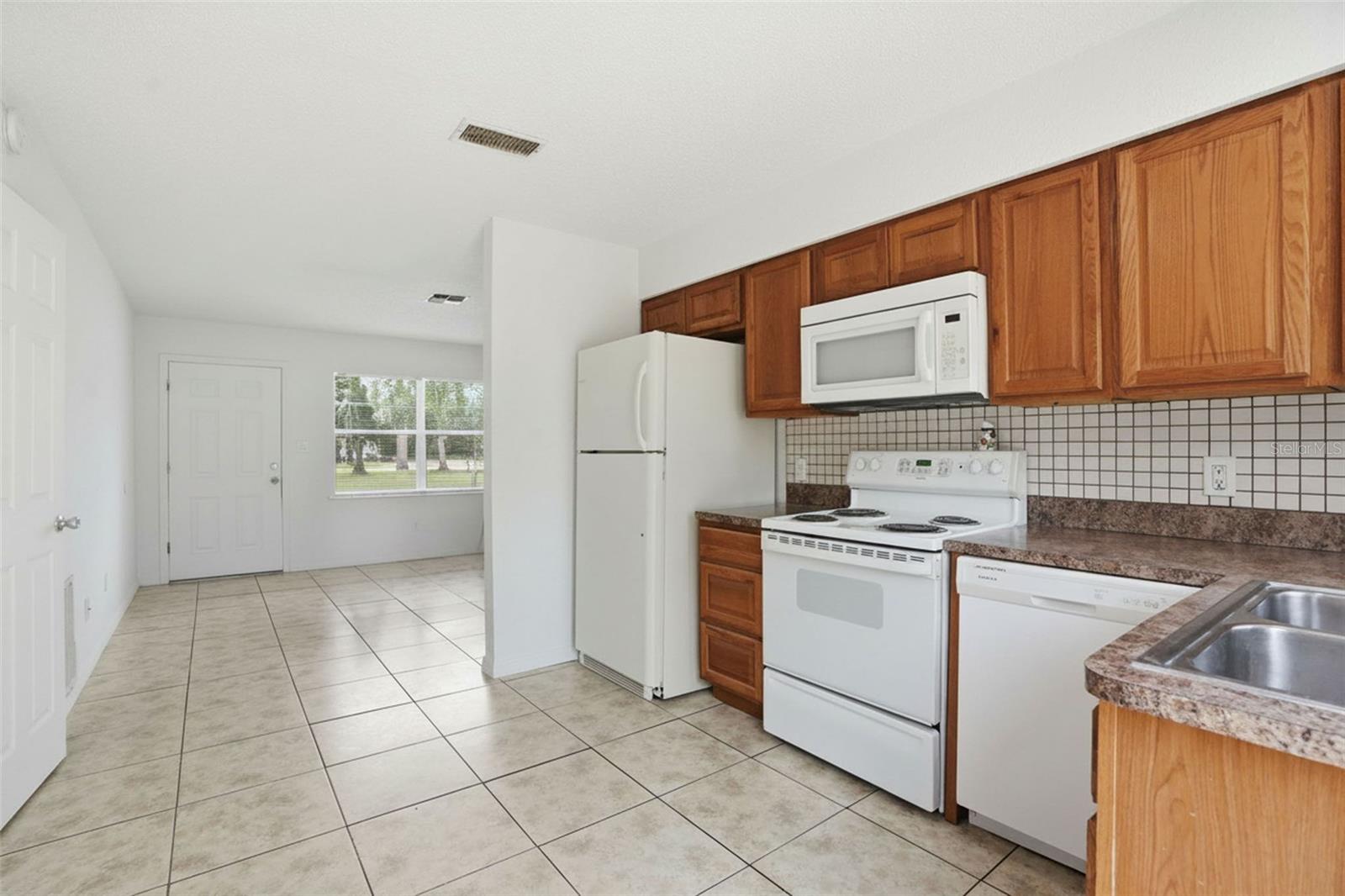 WEEKI WACHEE WOODLANDS - Residential