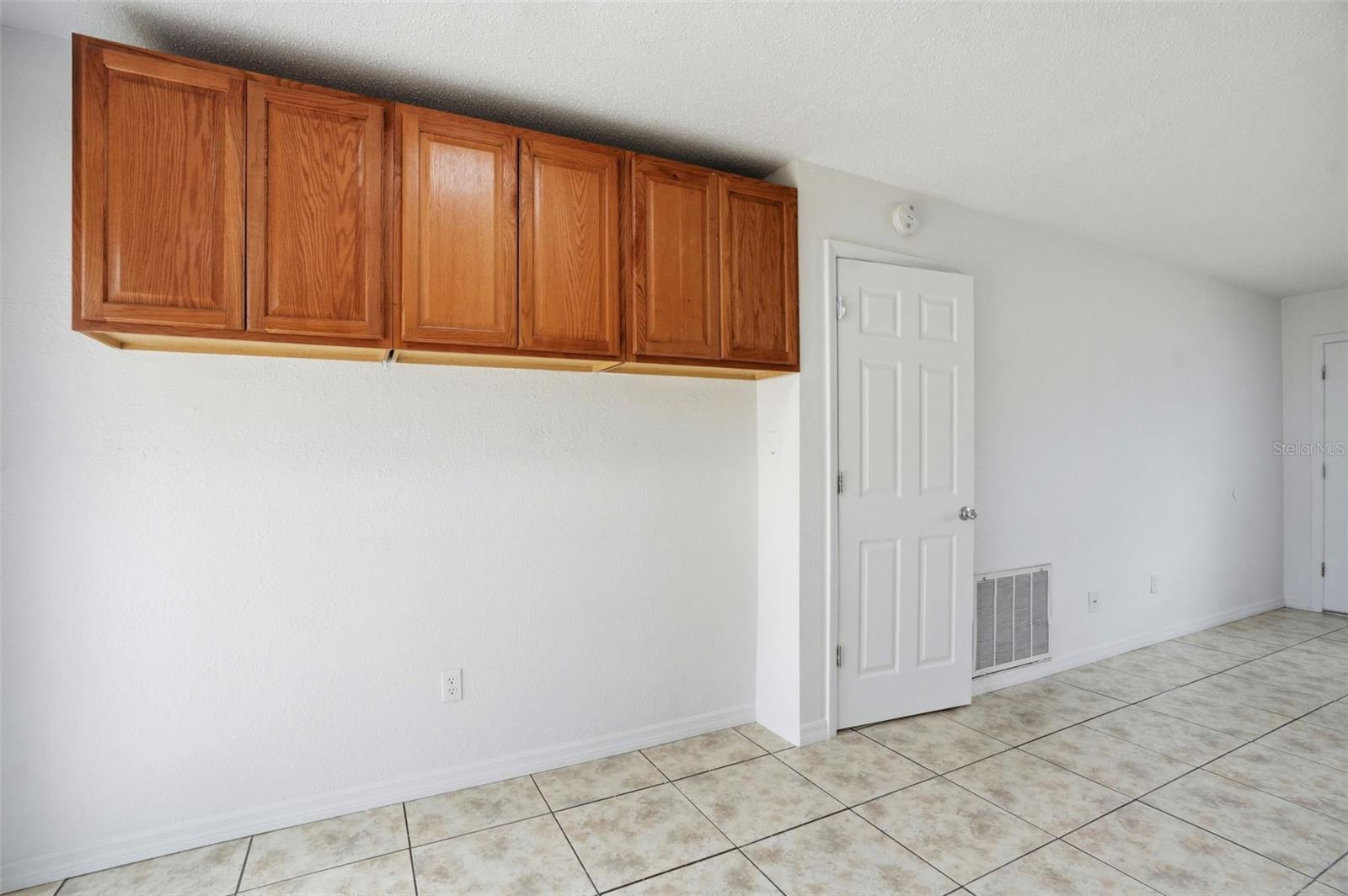 WEEKI WACHEE WOODLANDS - Residential