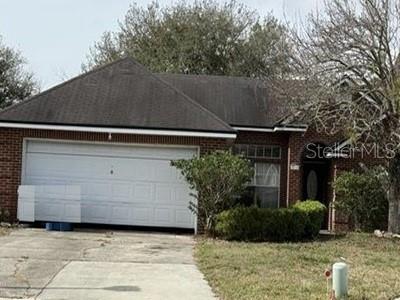 Auction Property. 3-bedroom 2 bath 1,460 square foot ranch sitting on 12,000 square foot lot near Arlington Hills
neighborhood off 295 and Merrill Road. Make it your own. Jump on this great deal before its gone! All
buyers are responsible to confirm City, County, Zoning, Tax, and other records to their satisfaction before
bidding. No inspection contingencies in contract. Absolutely no repairs before closing. This property is sold
As-Is. This is a REO auction property.