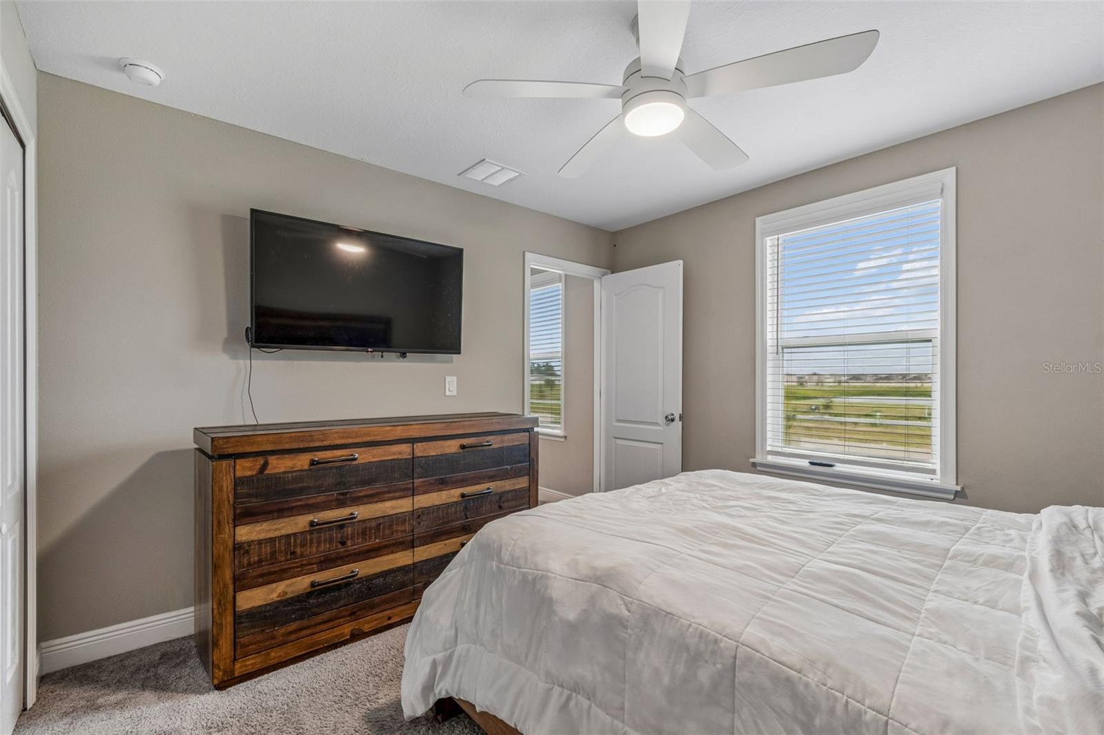 EPPERSON RANCH PH 5-2 - Residential