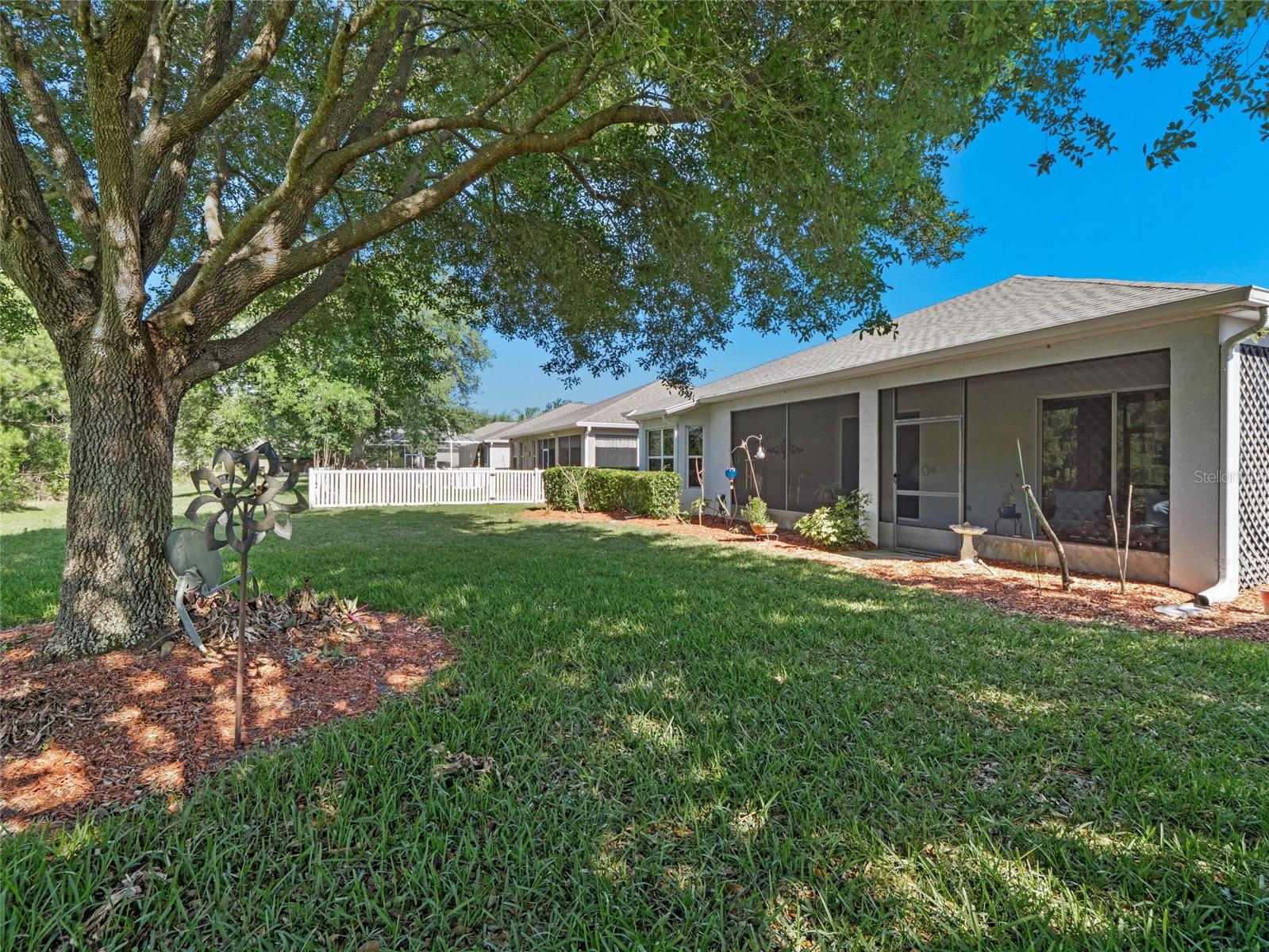 MONTEREY COVE/BAY SIDE LAKES - Residential