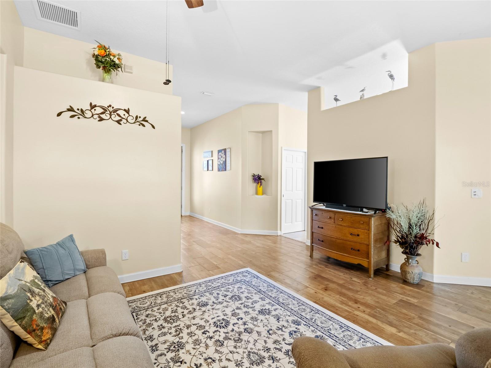 MONTEREY COVE/BAY SIDE LAKES - Residential