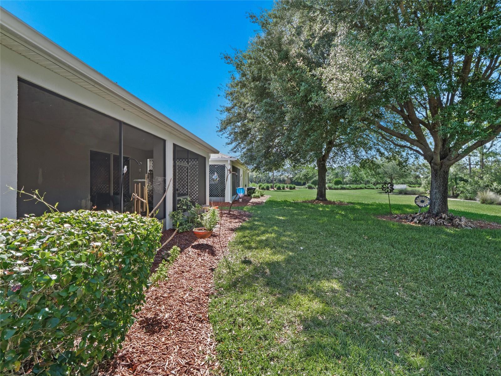 MONTEREY COVE/BAY SIDE LAKES - Residential