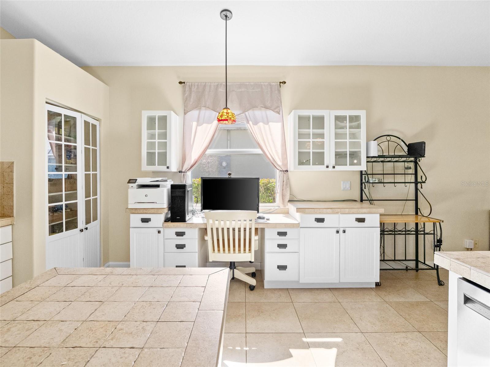 MONTEREY COVE/BAY SIDE LAKES - Residential