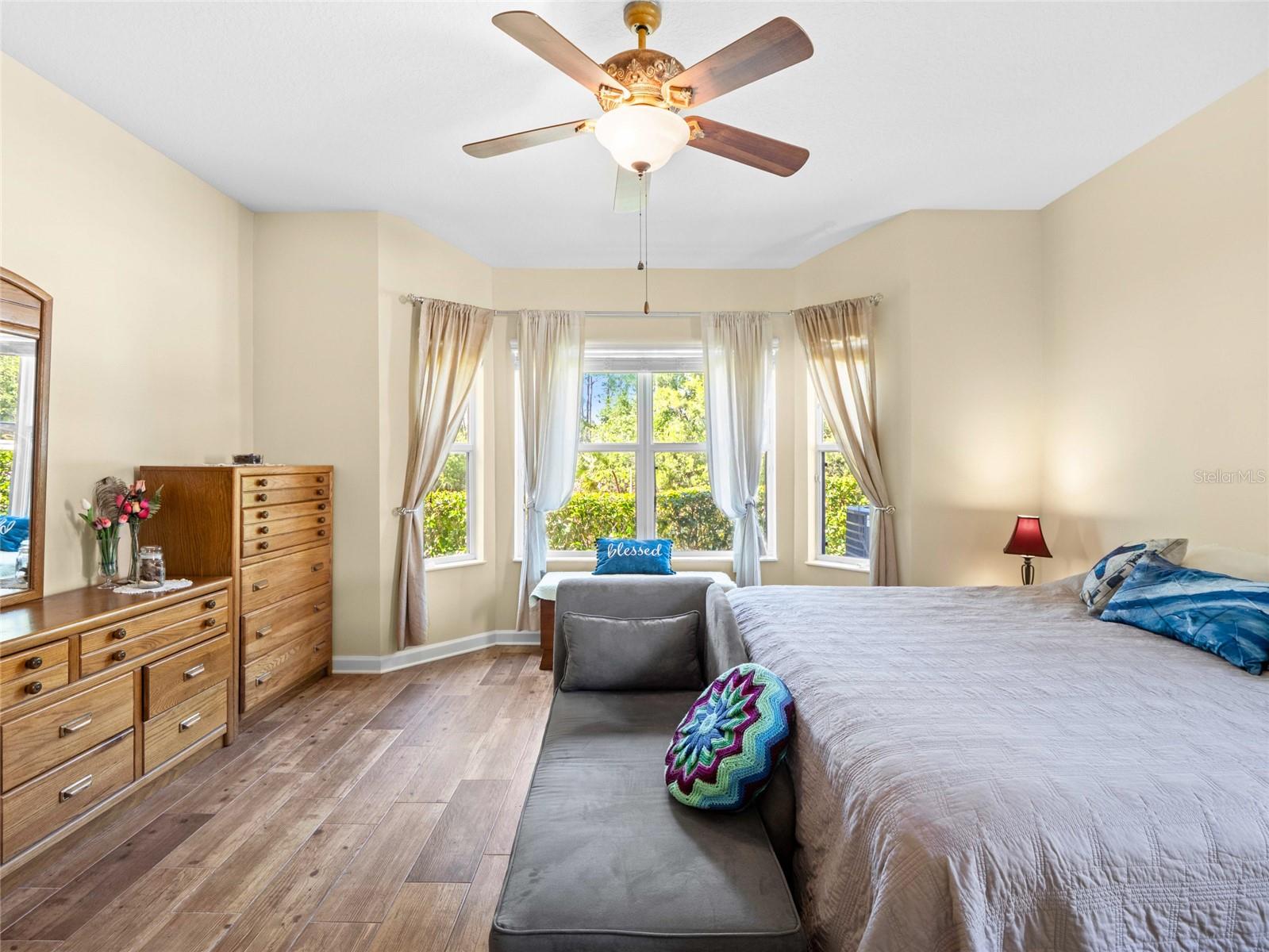 MONTEREY COVE/BAY SIDE LAKES - Residential
