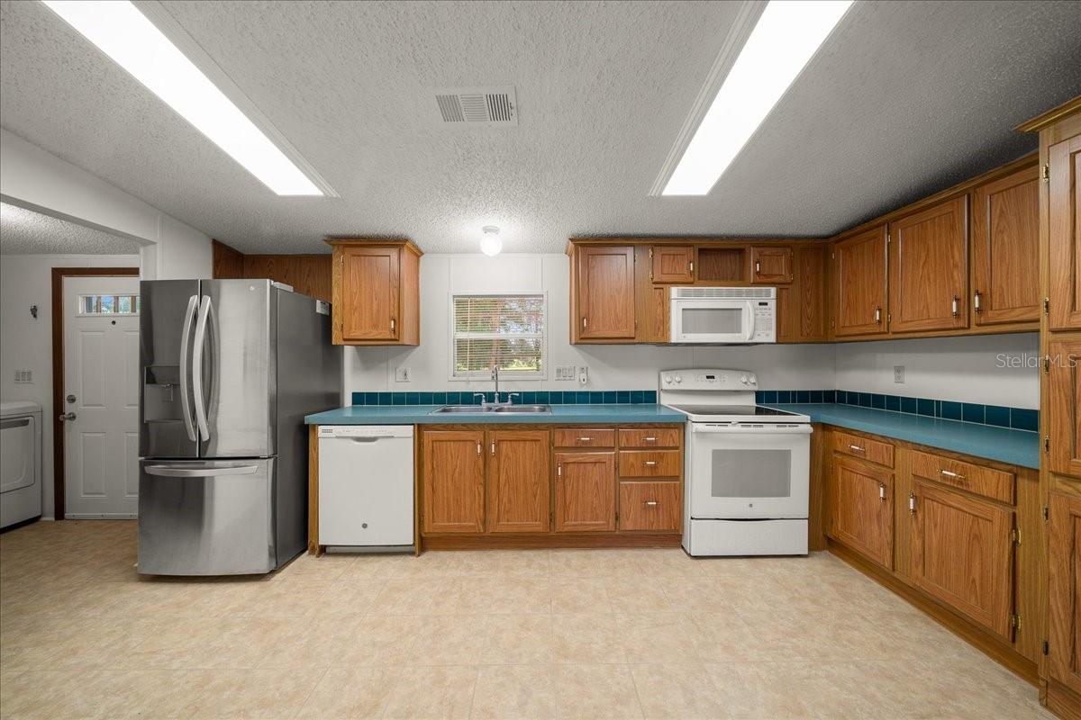 ANTHONY - Residential