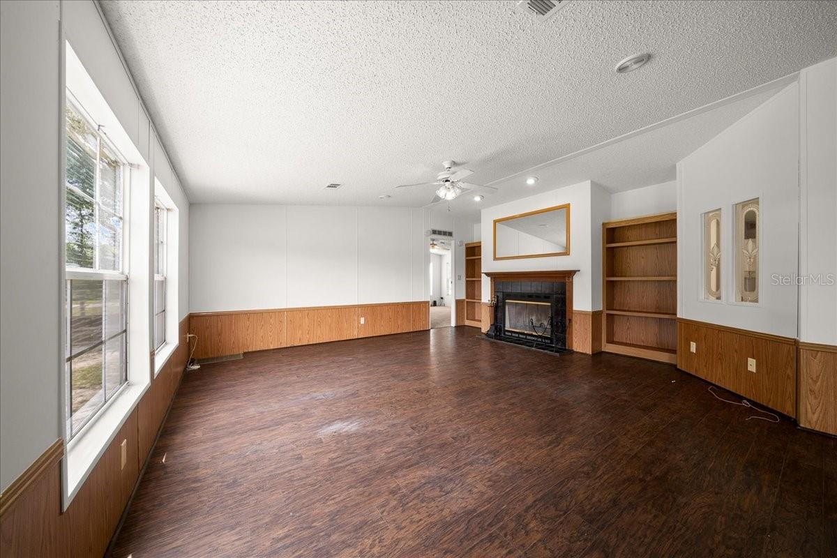 ANTHONY - Residential