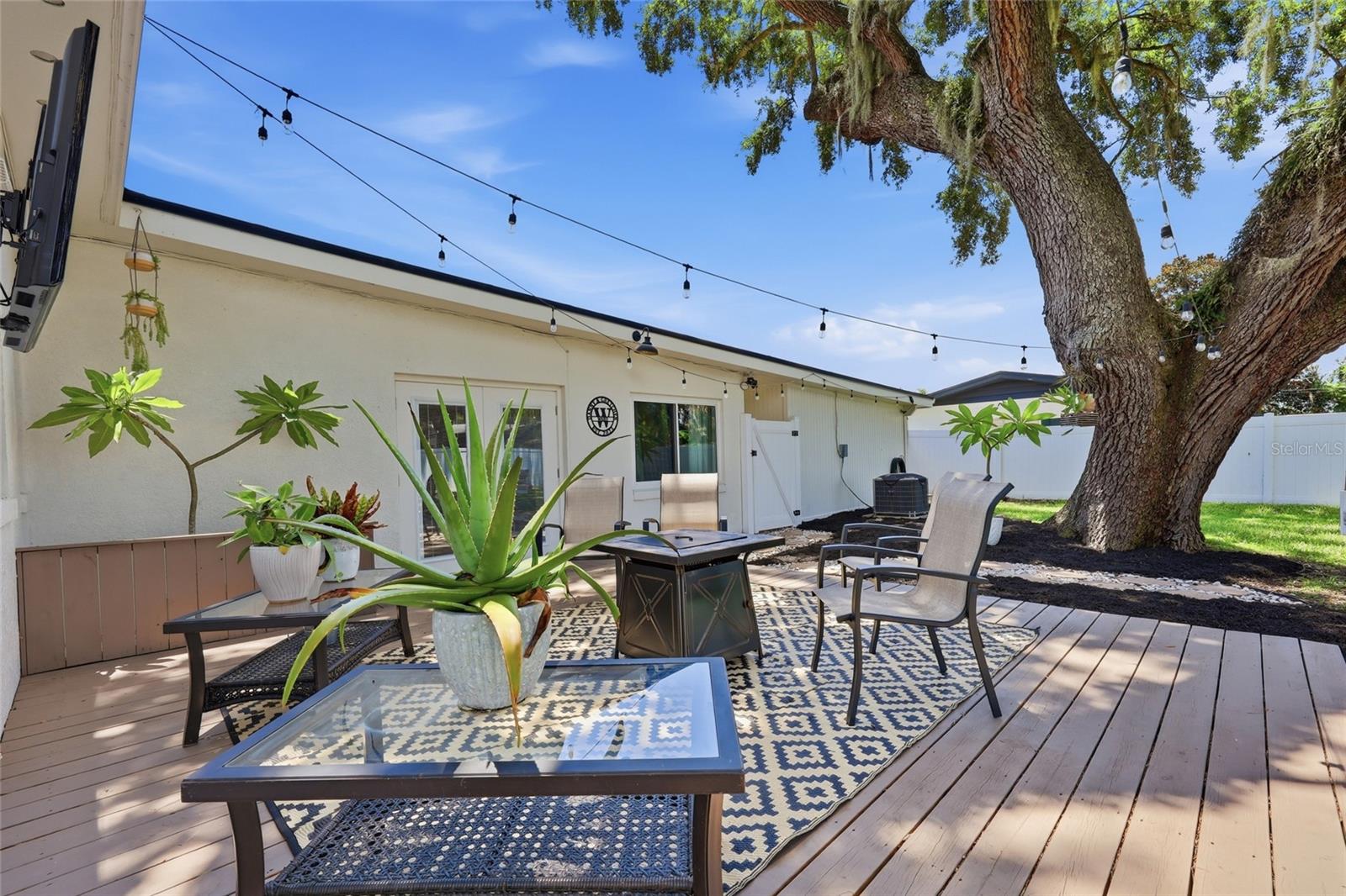 LAKE CONWAY ESTATES - Residential