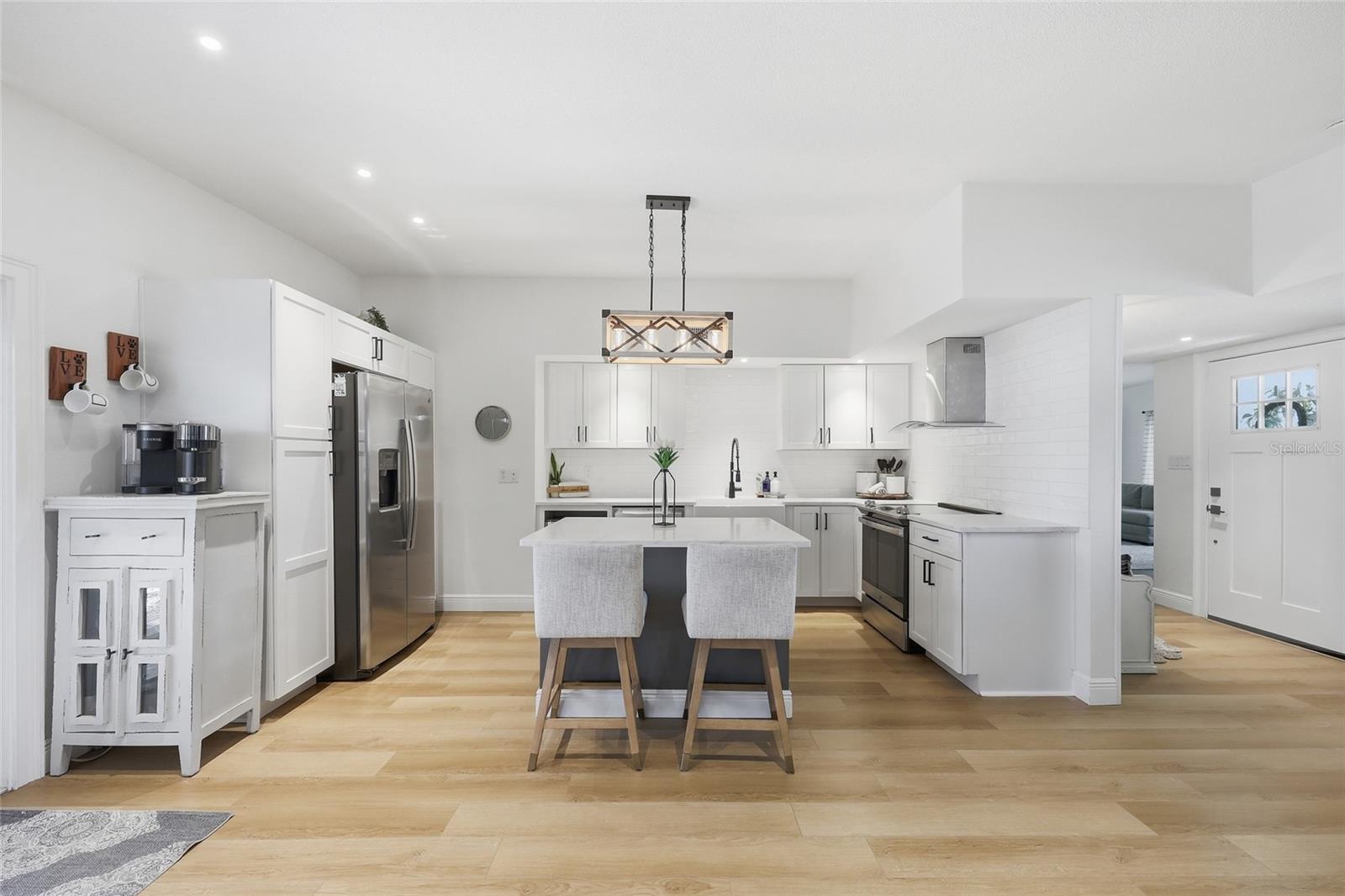 LAKE CONWAY ESTATES - Residential