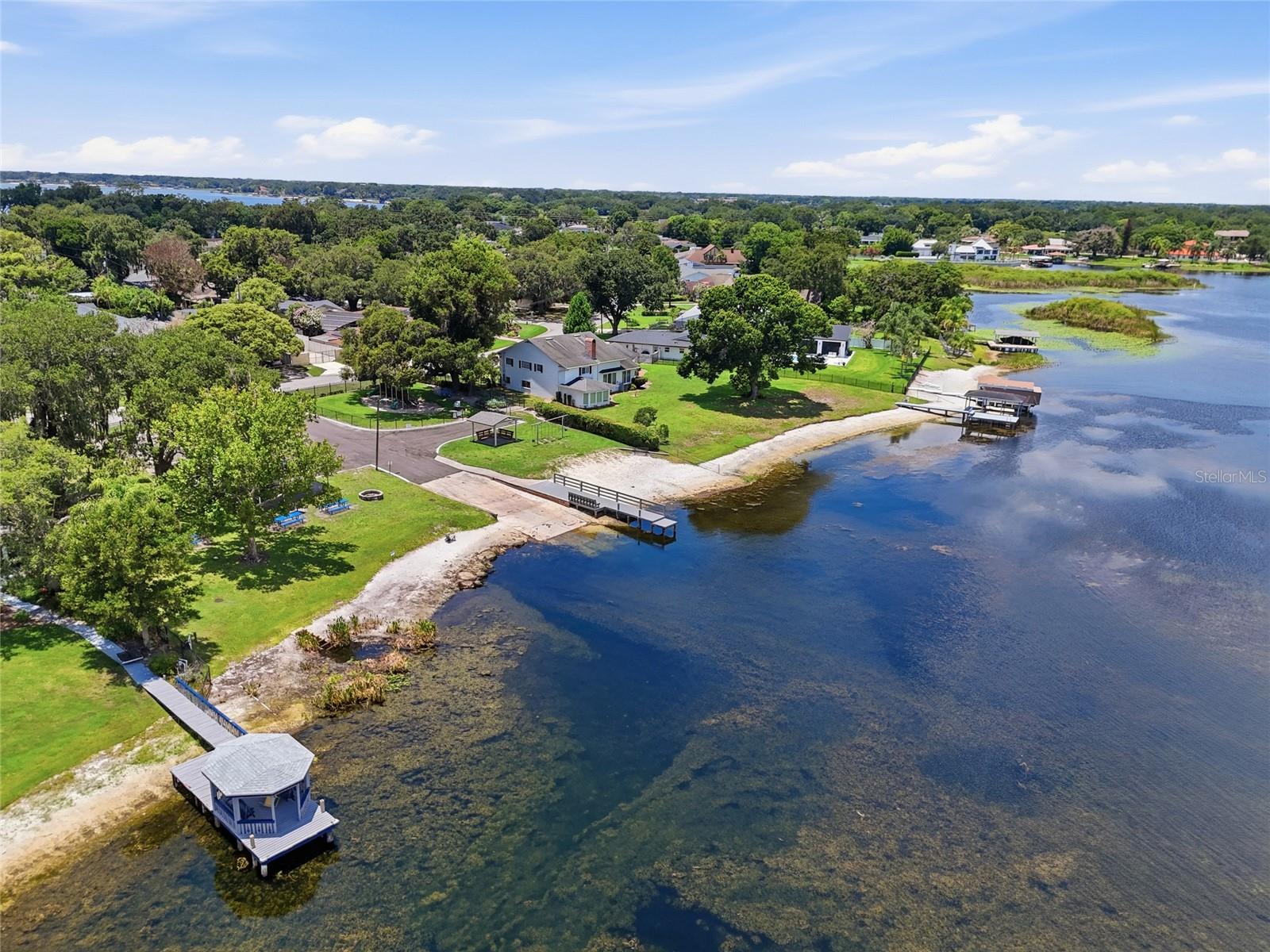 LAKE CONWAY ESTATES - Residential