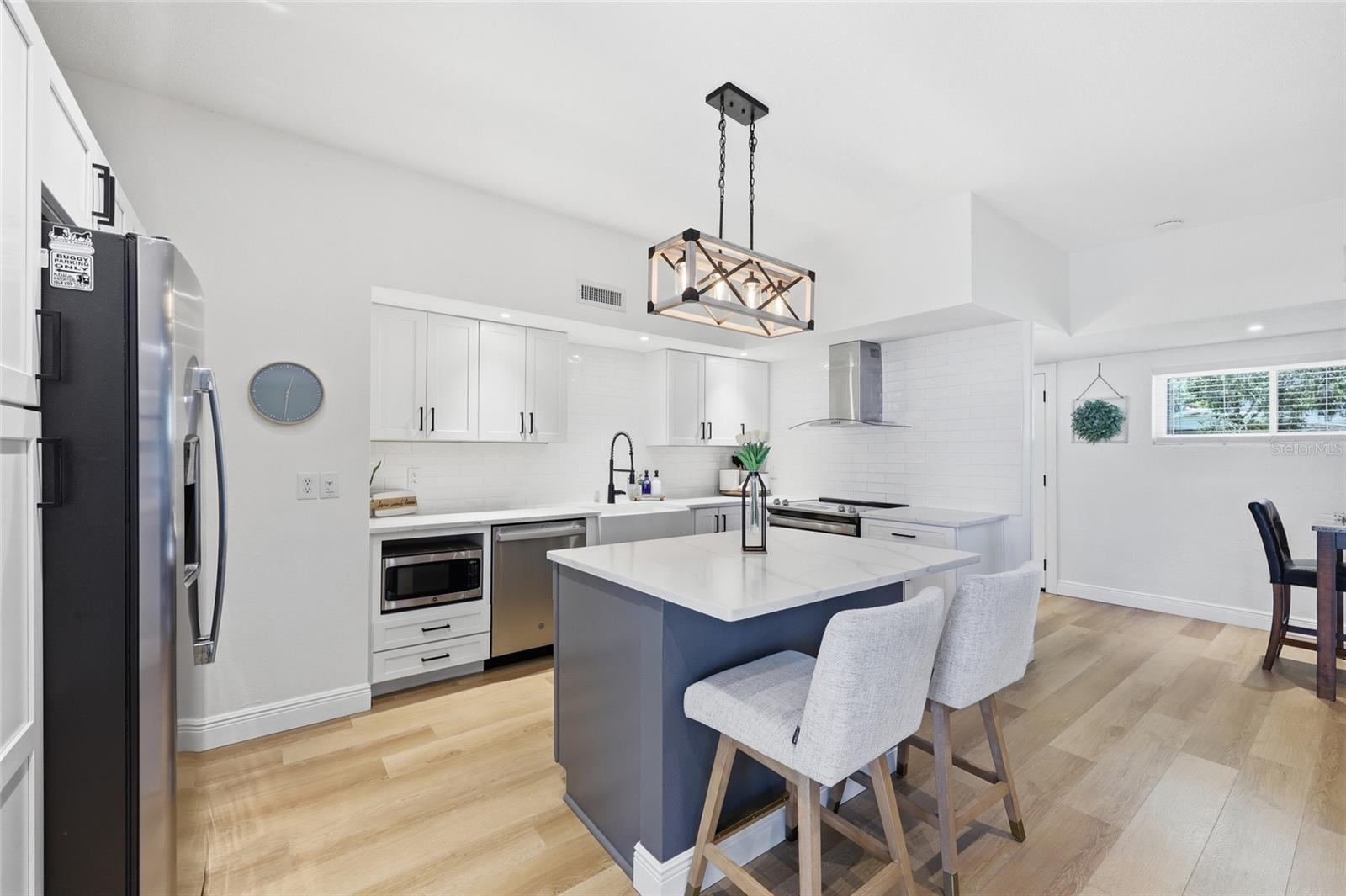 LAKE CONWAY ESTATES - Residential