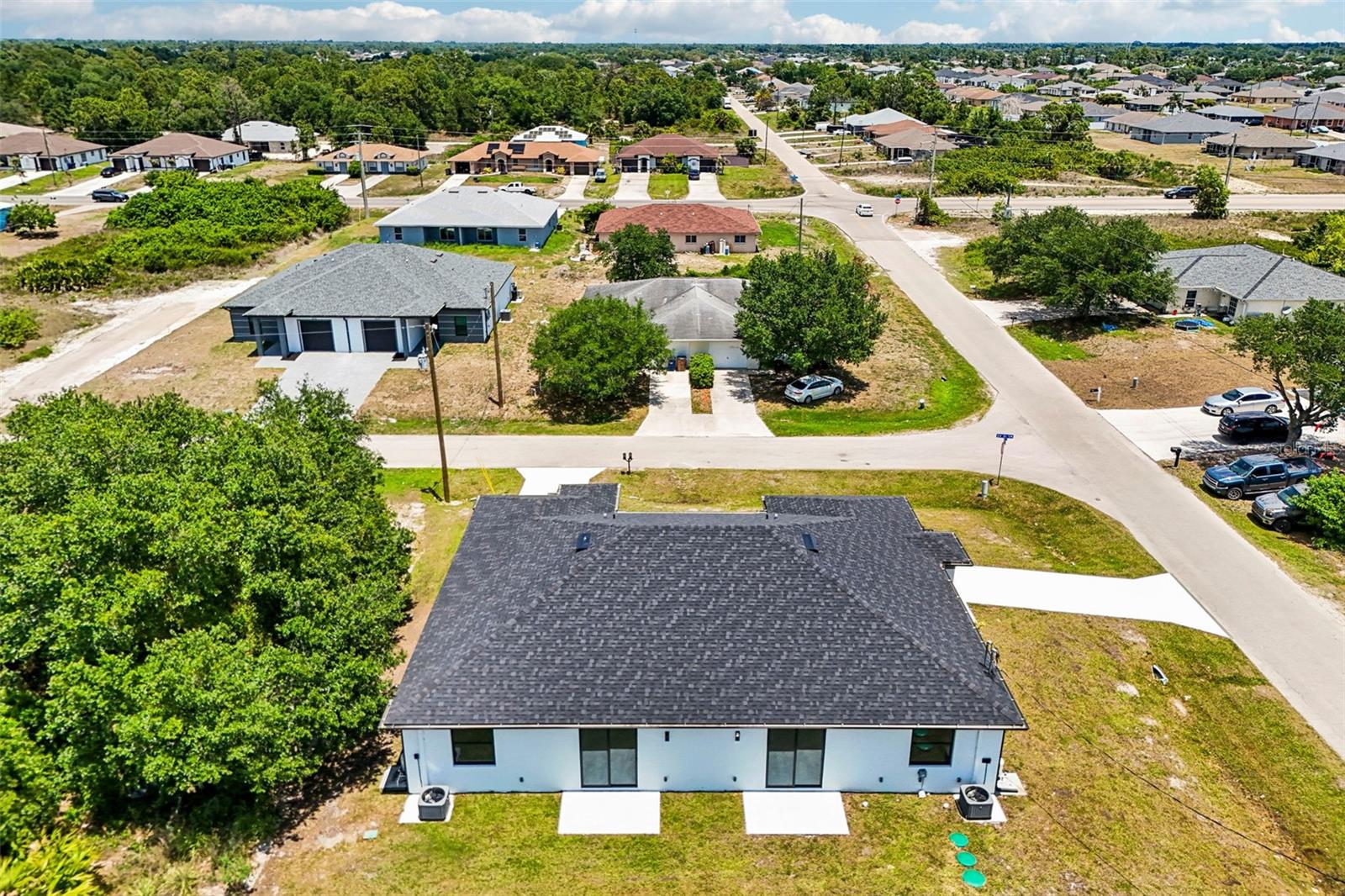LEHIGH ESTATES - Residential Income