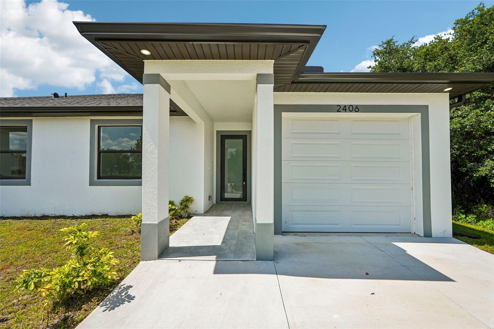 LEHIGH ESTATES - Residential Income