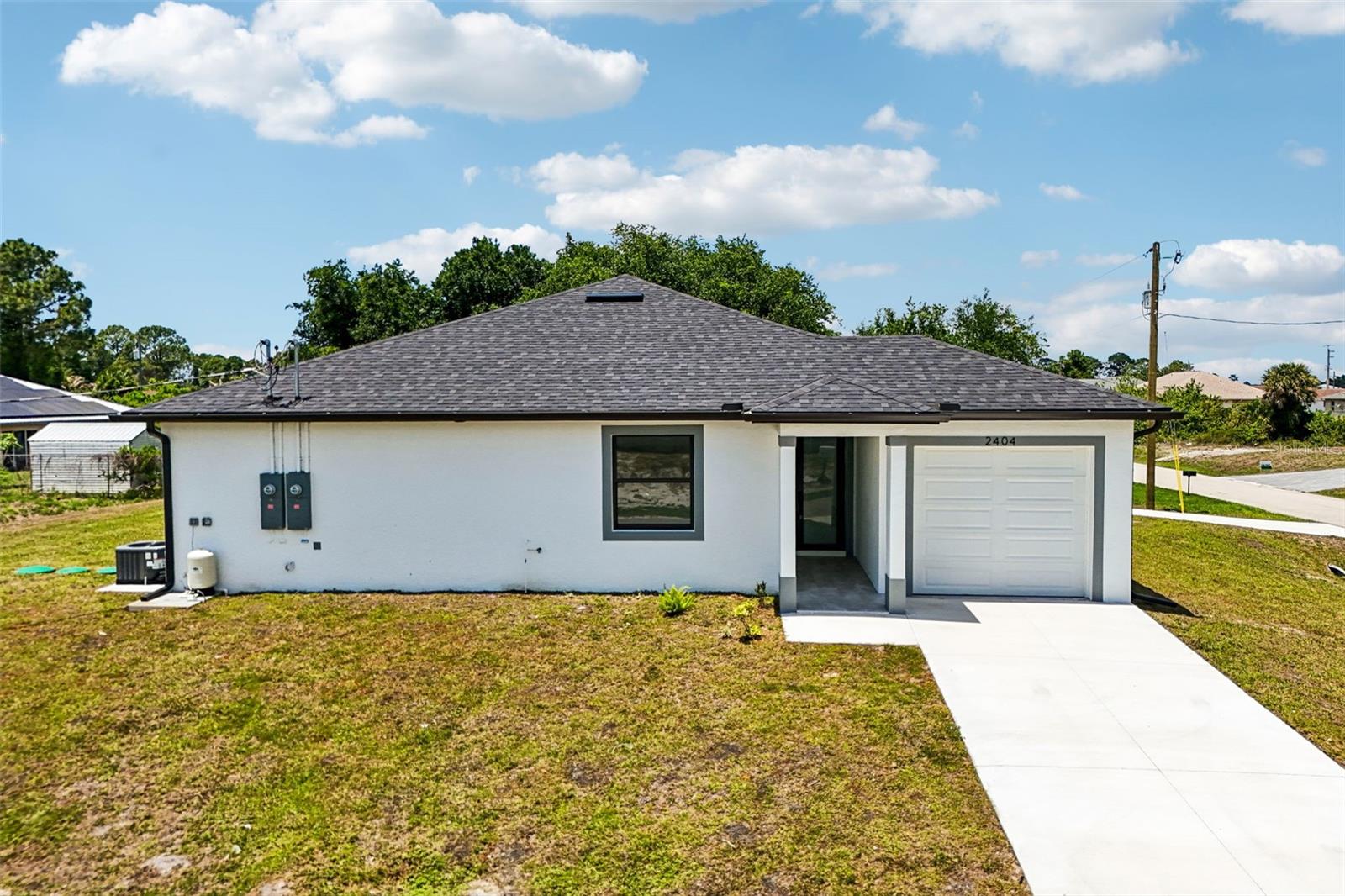 LEHIGH ESTATES - Residential Income