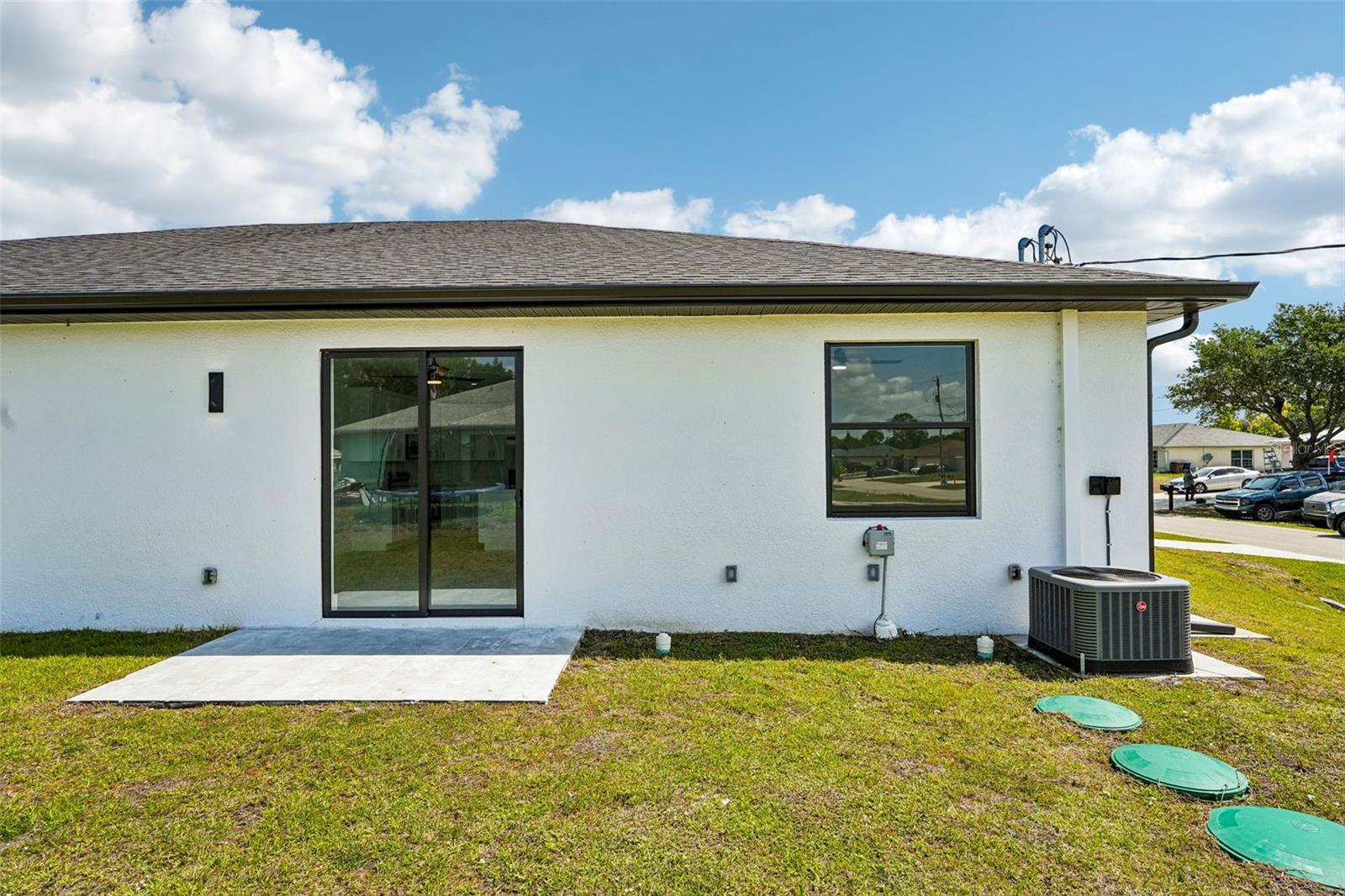 LEHIGH ESTATES - Residential Income