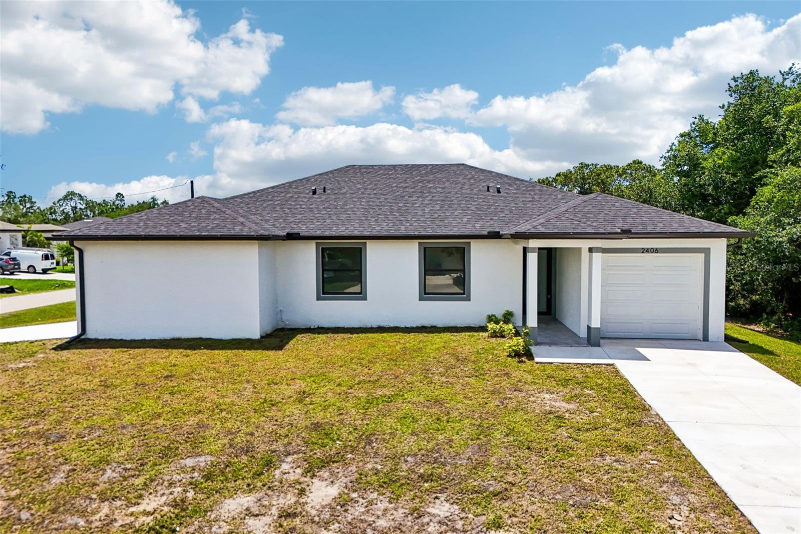 LEHIGH ESTATES - Residential Income