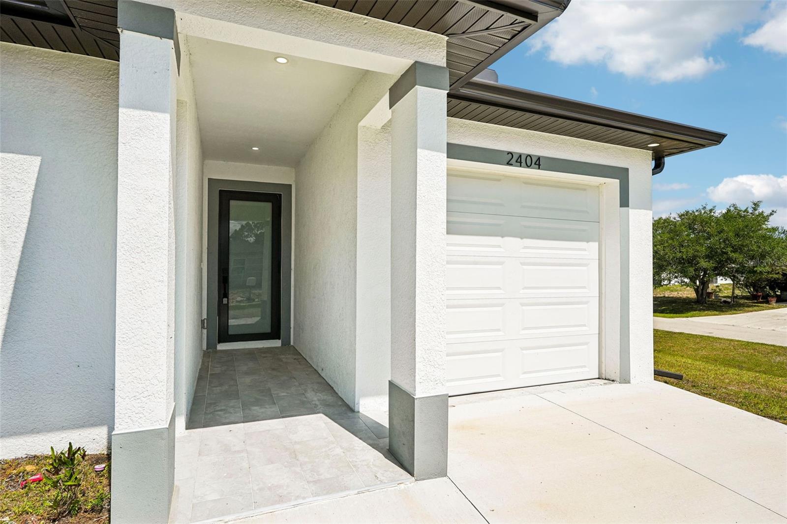 LEHIGH ESTATES - Residential Income