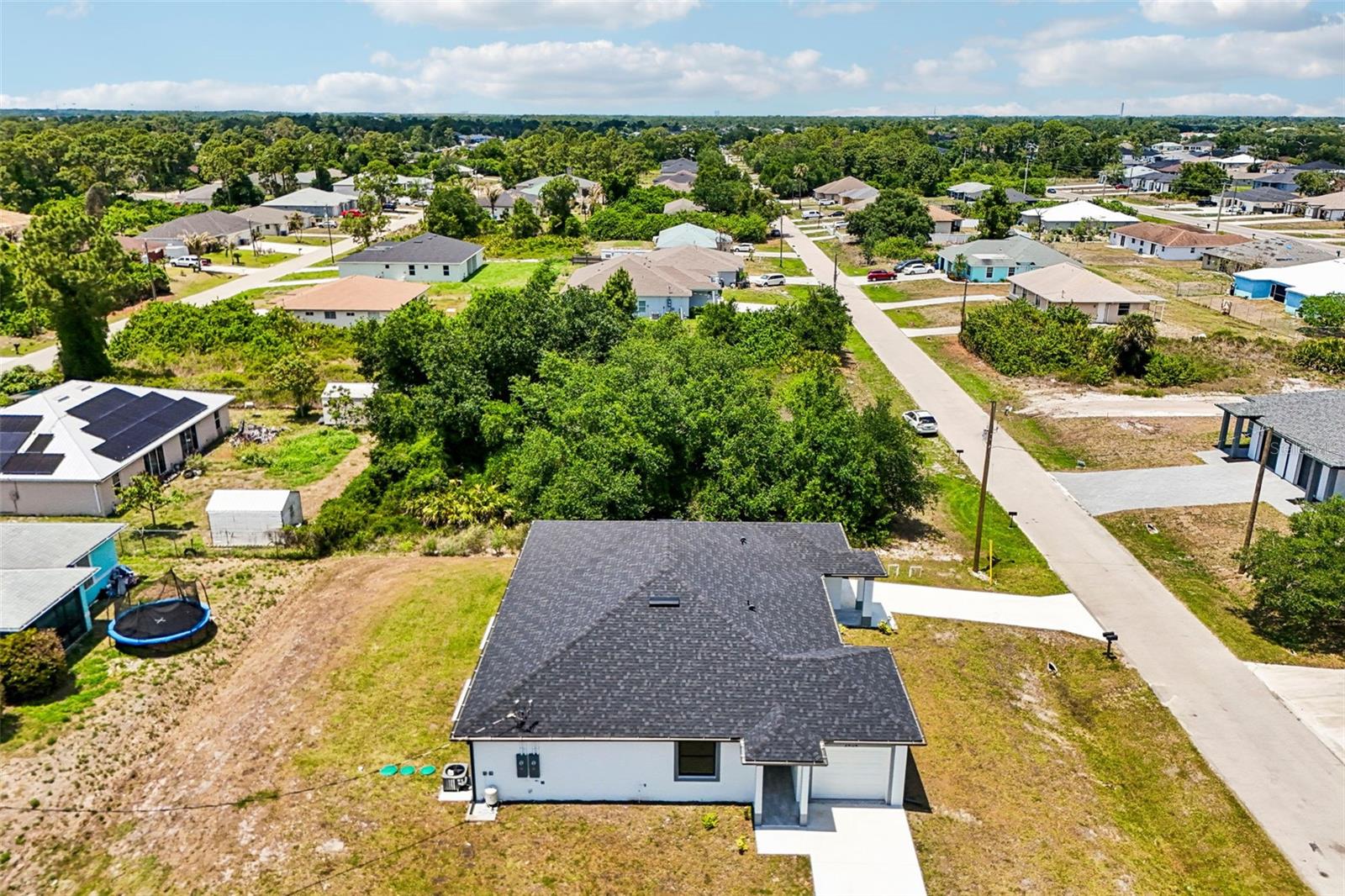 LEHIGH ESTATES - Residential Income