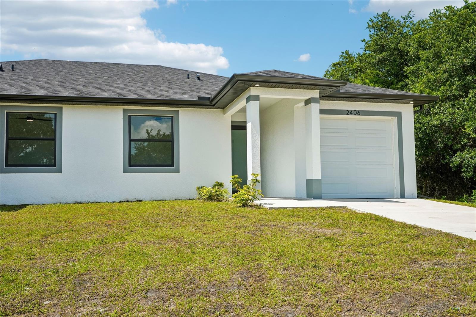 LEHIGH ESTATES - Residential Income