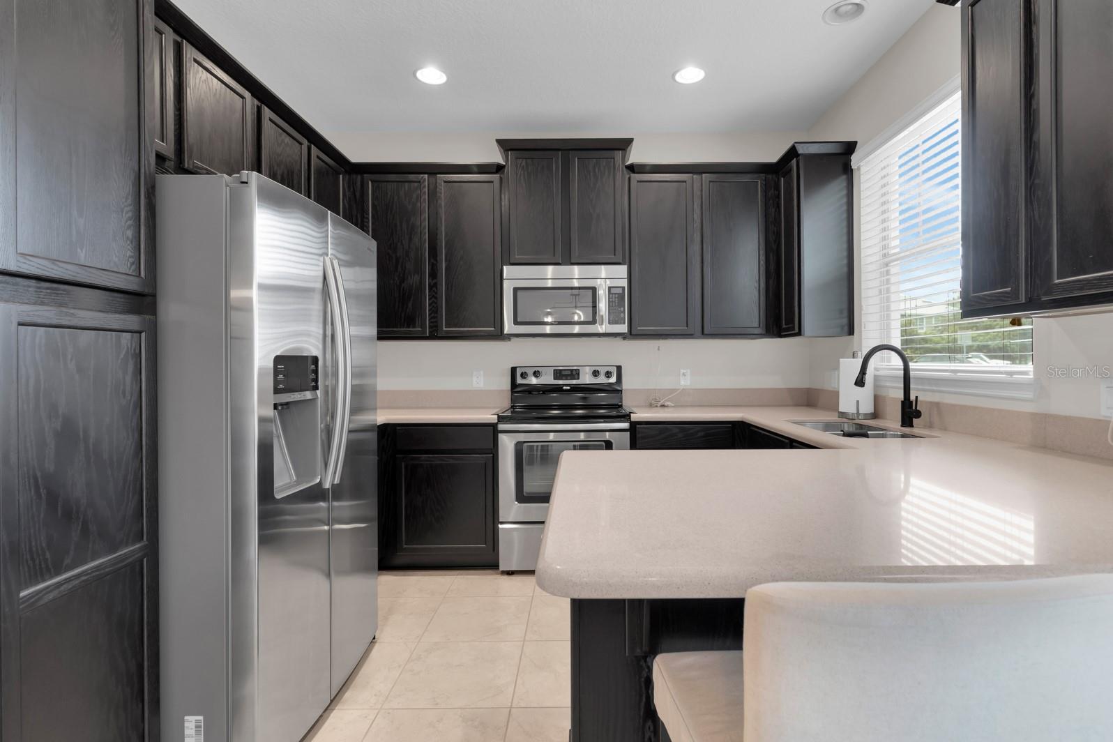 RESERVE AT LOCH LAKE - Residential Lease