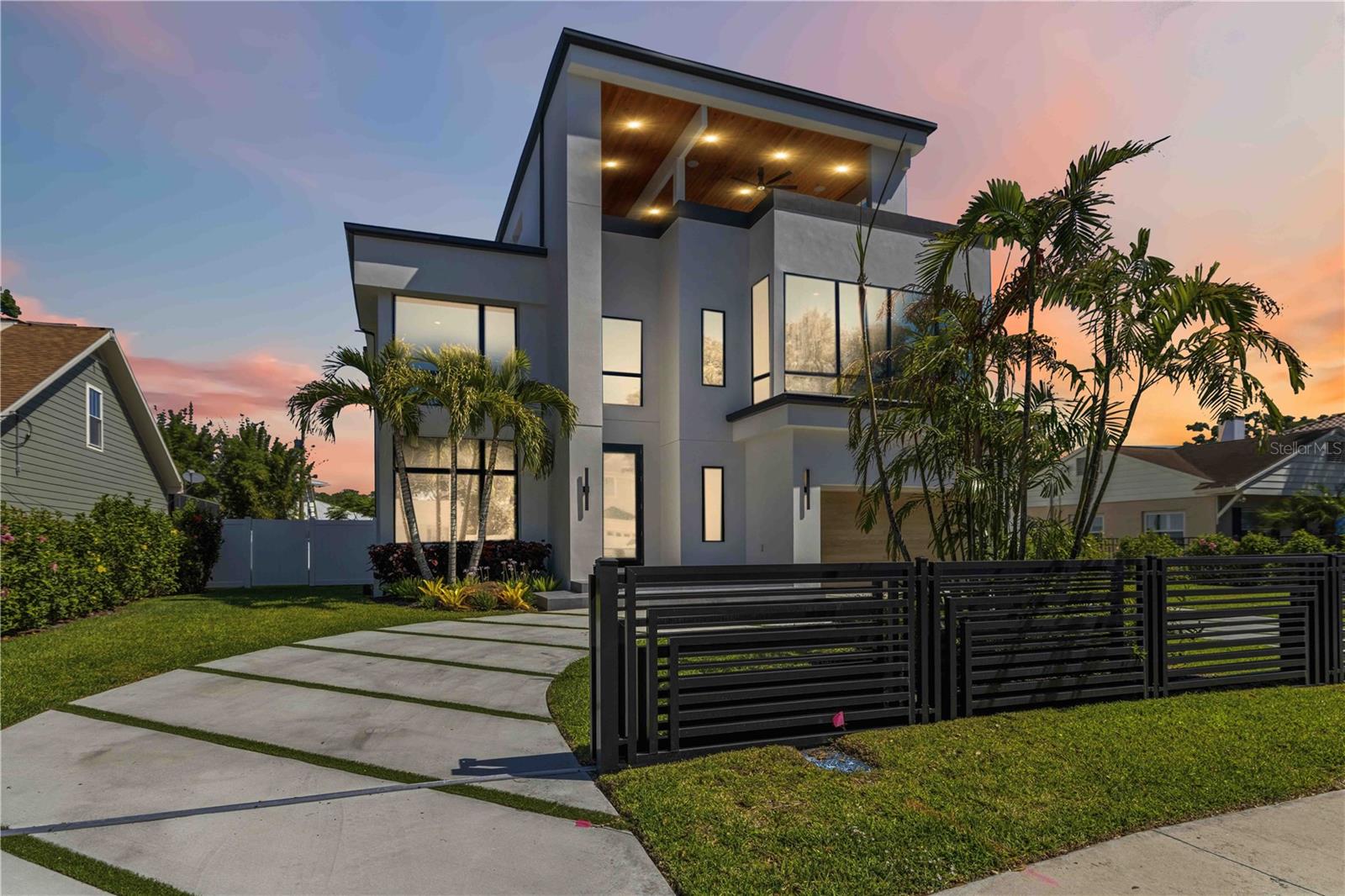 MORRISON COURT - Residential